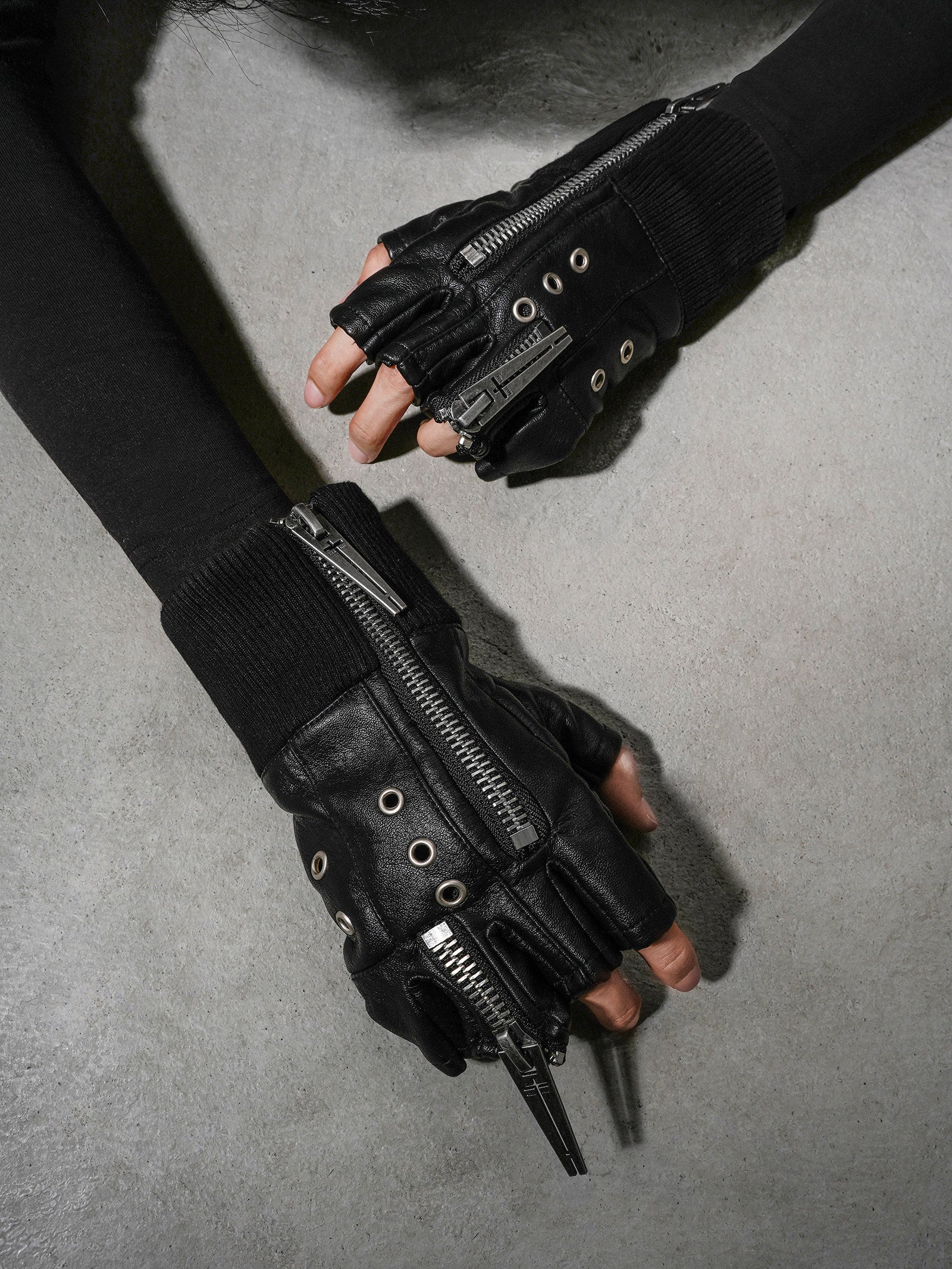 25SS“WOR”DOUBLE ZIP STRUCTURE LAYERED GLOVES