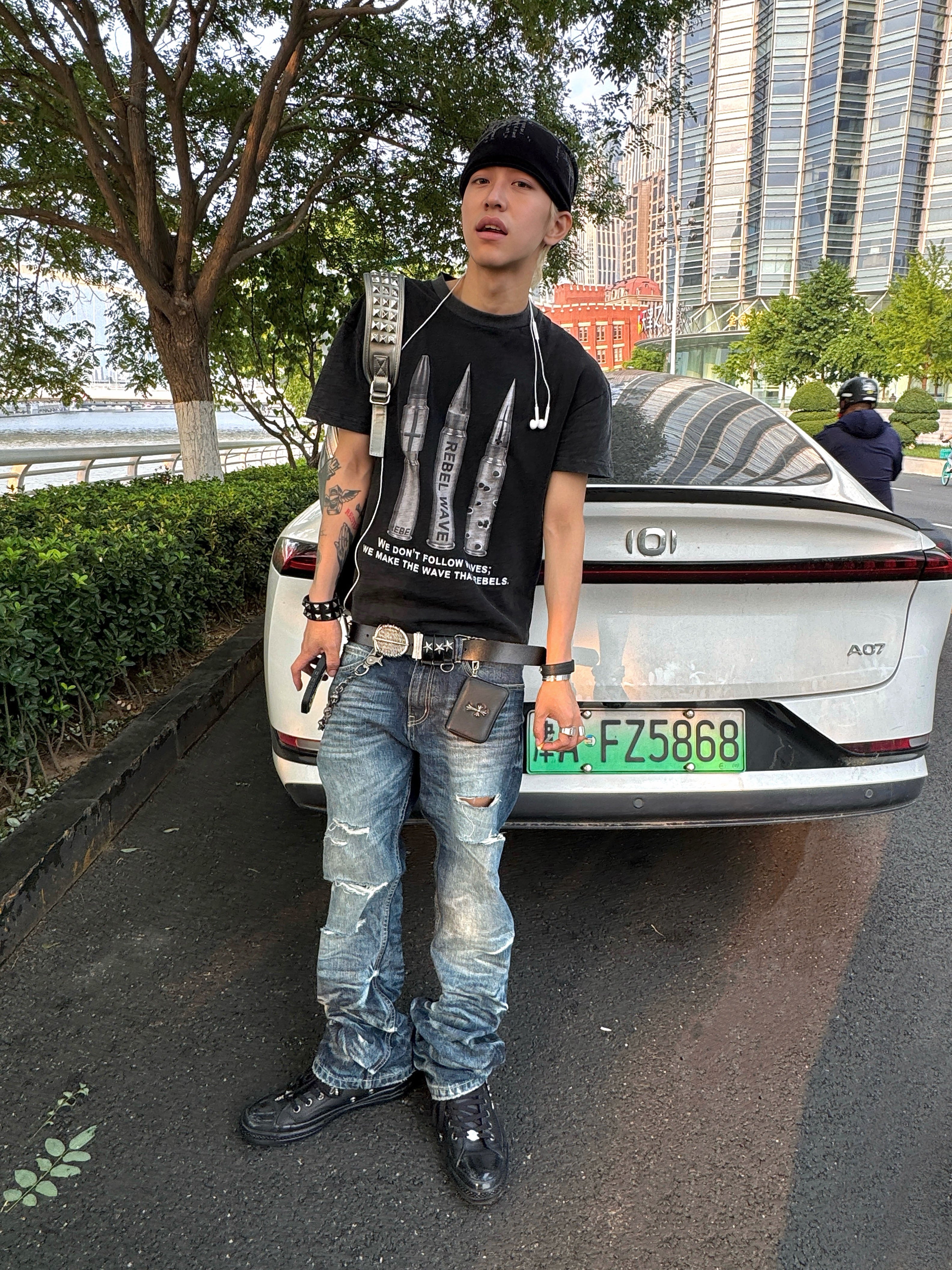 Bullet Print Washed Short Sleeve Tee
