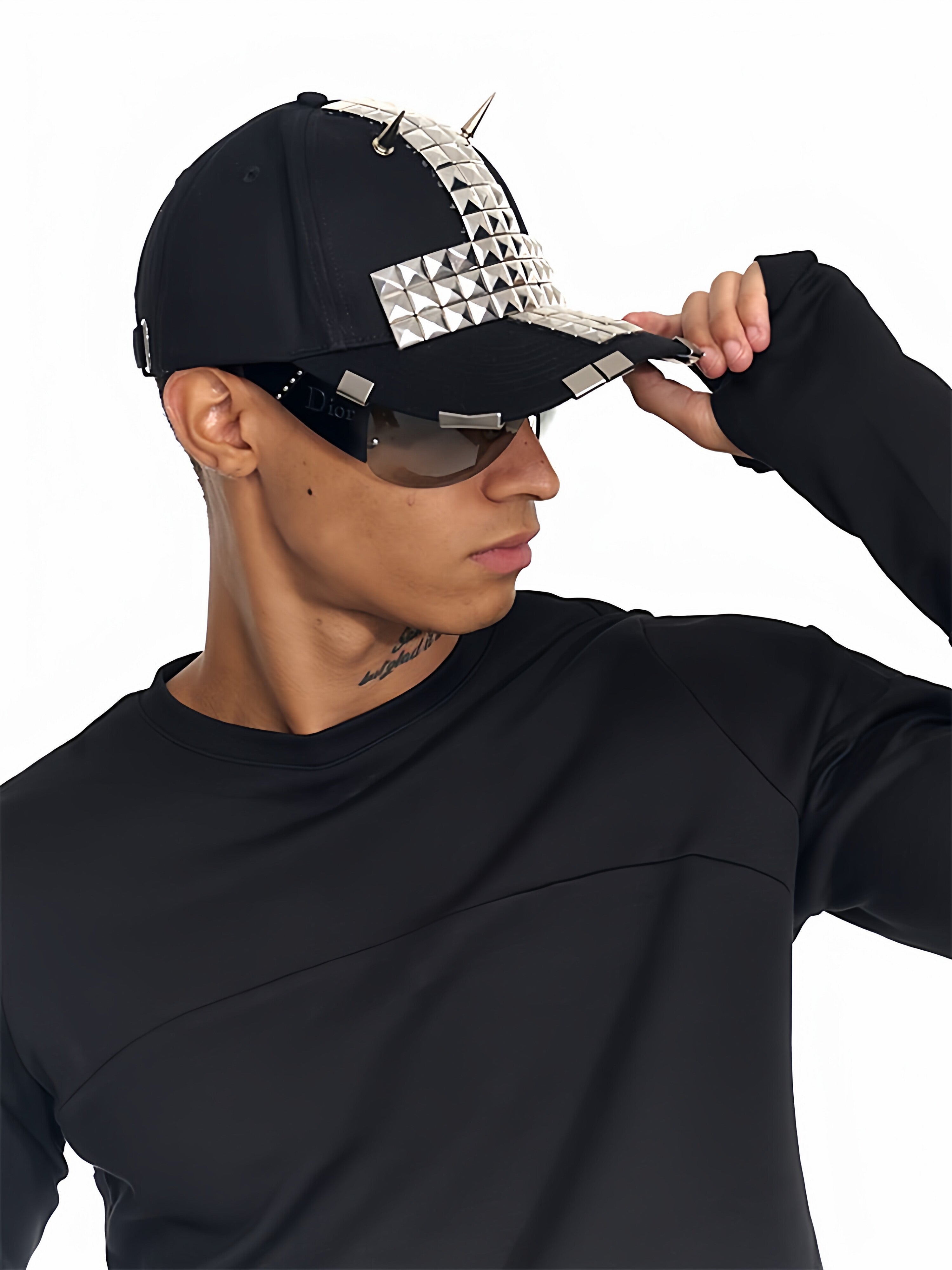 "RЖЯ" Rivet Curve Brim Cap