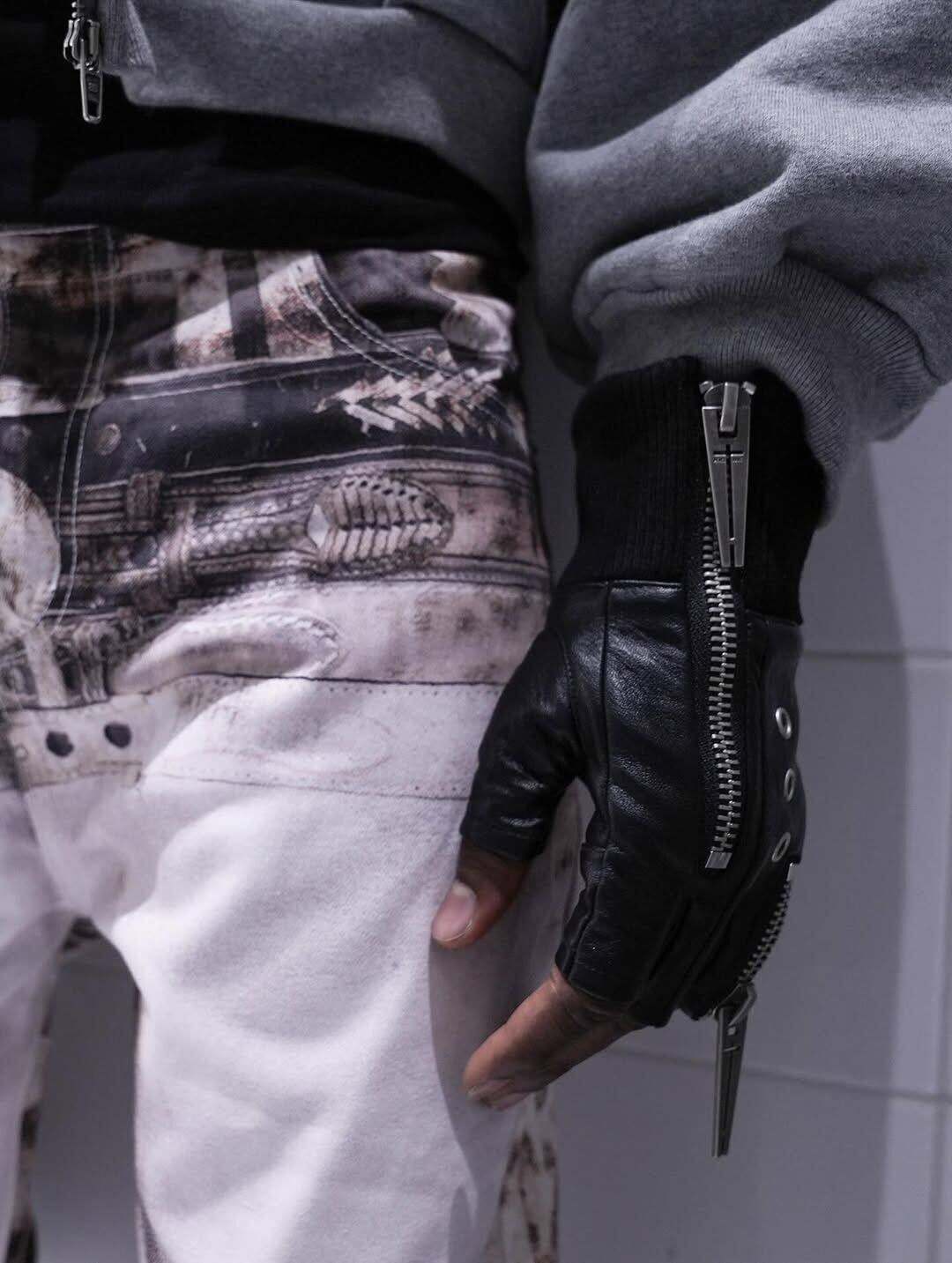 25SS“WOR”DOUBLE ZIP STRUCTURE LAYERED GLOVES