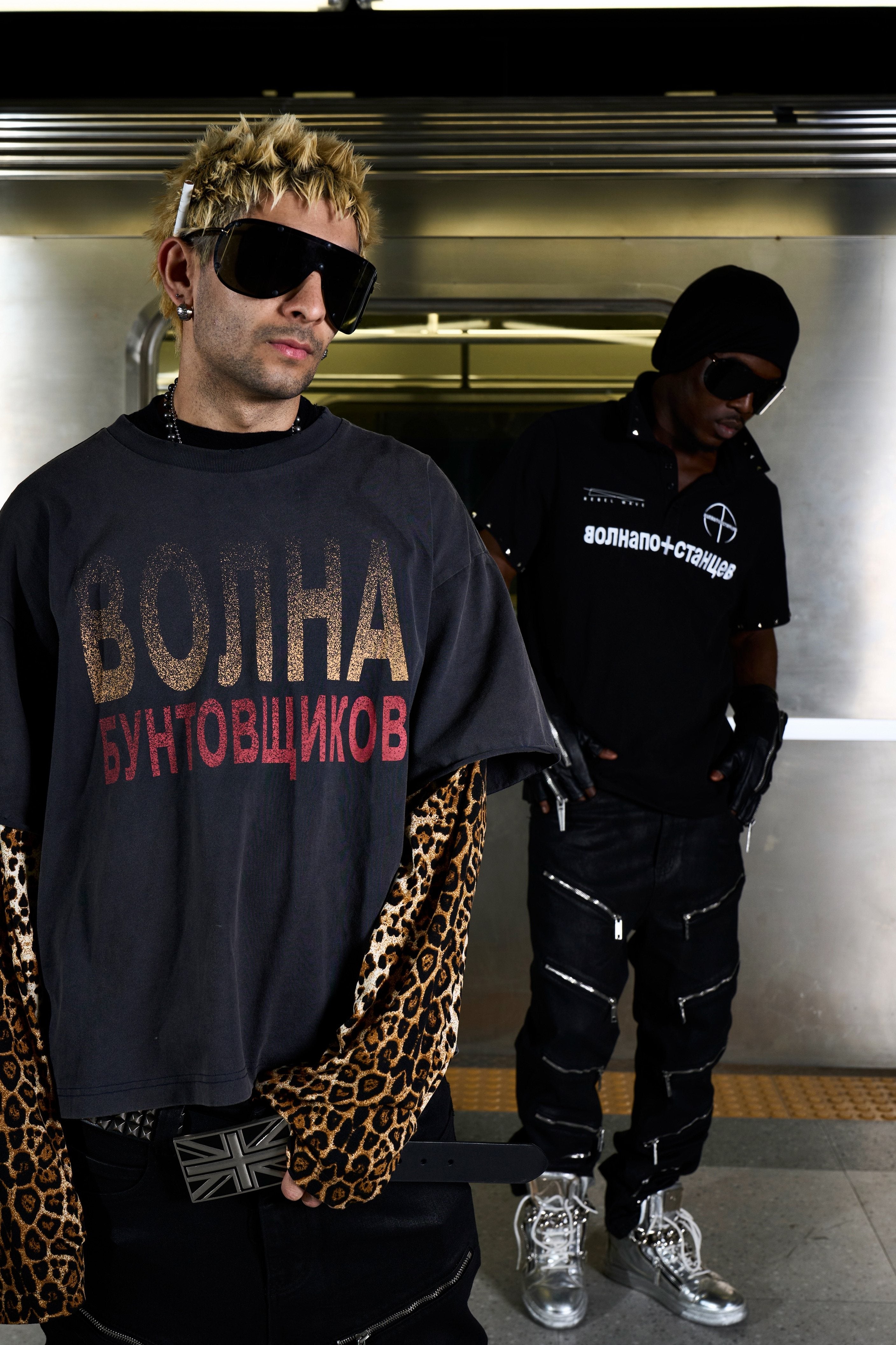 Leopard Print Washed Fake Two-Piece Long Sleeve Tee