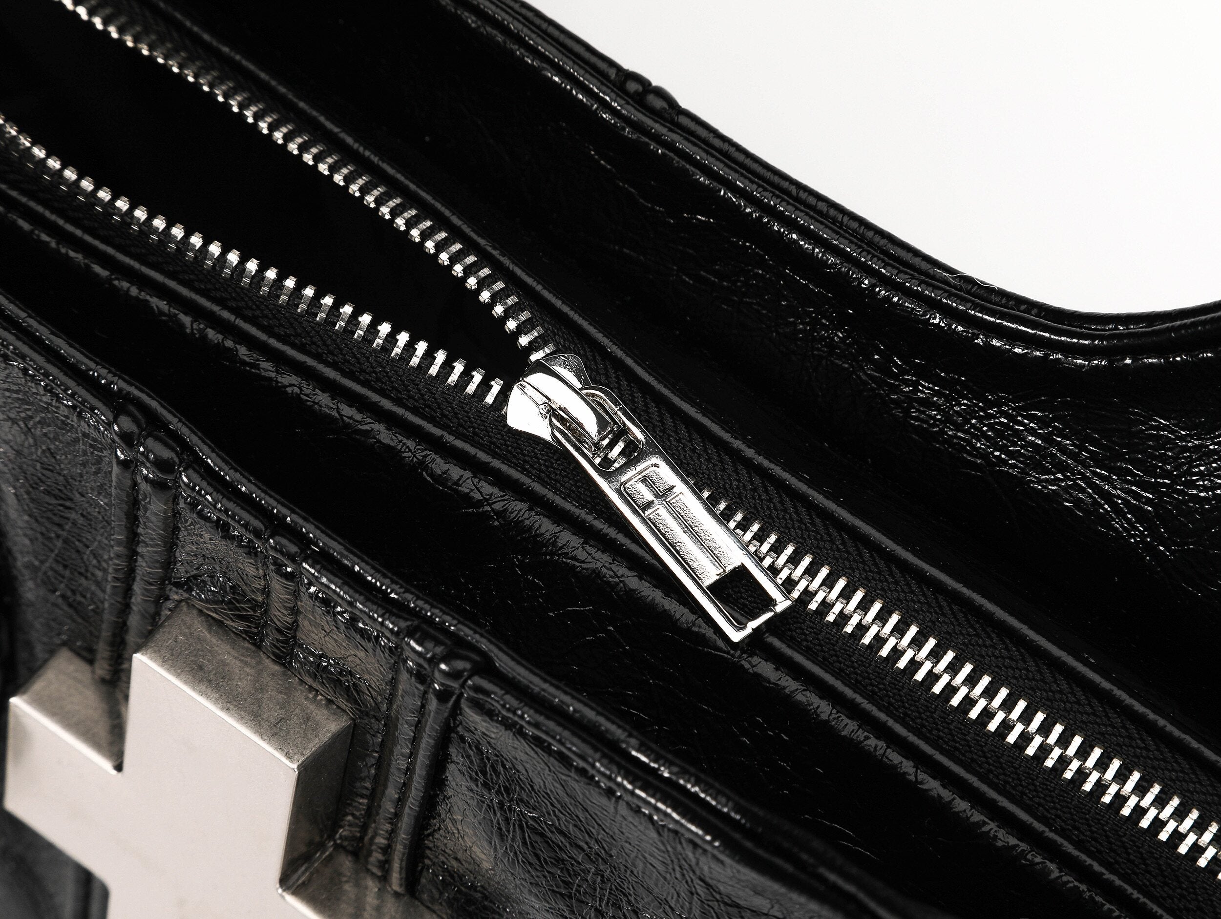 Women's Cross Pendant Shoulder Handbag, Crossbody Bag with Cross Charm