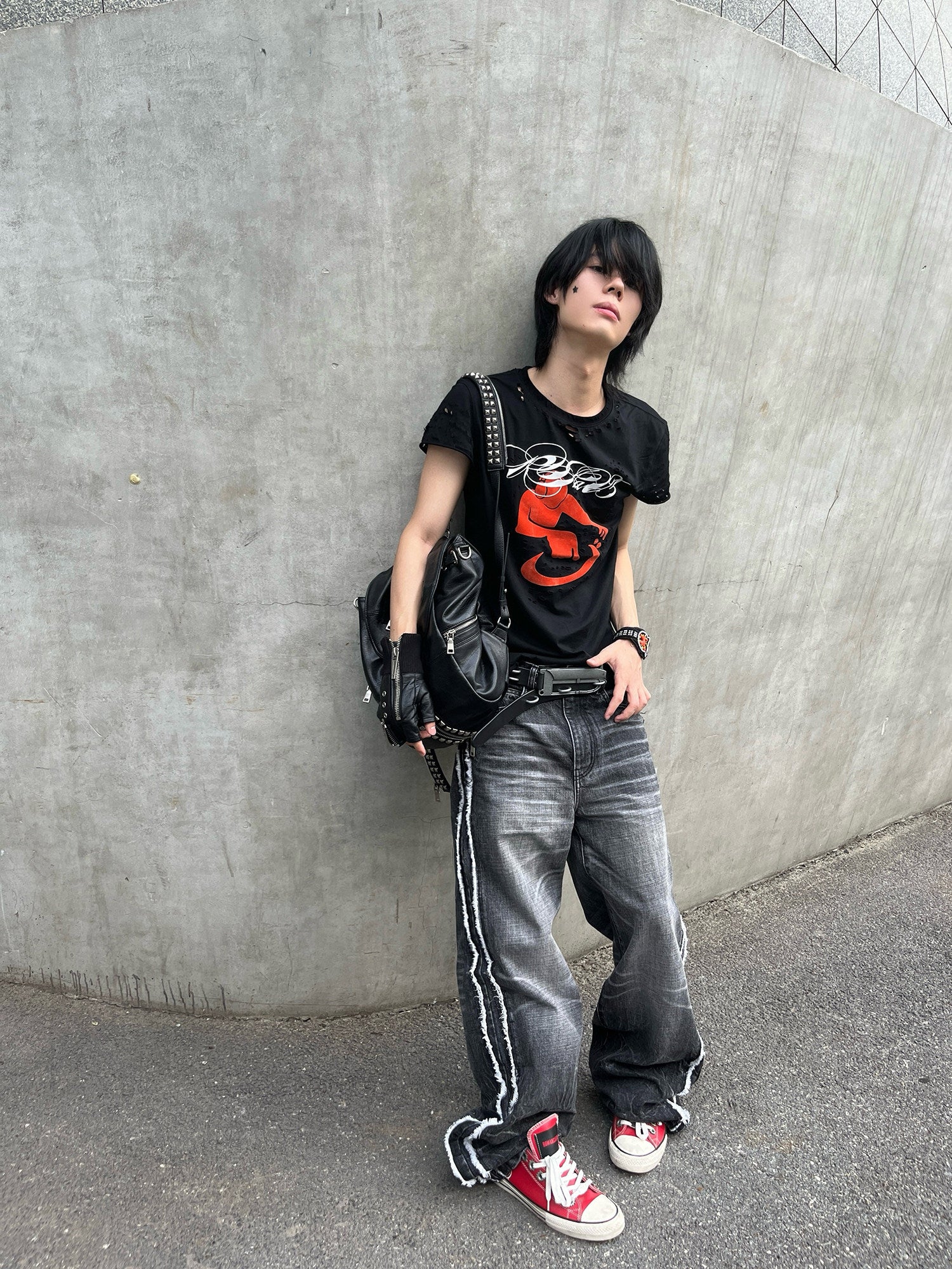 Lightning Washed Frayed Hem Jeans