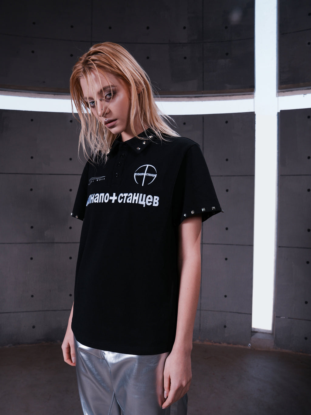 Russian Letter Rivet Print Polo Short Sleeve