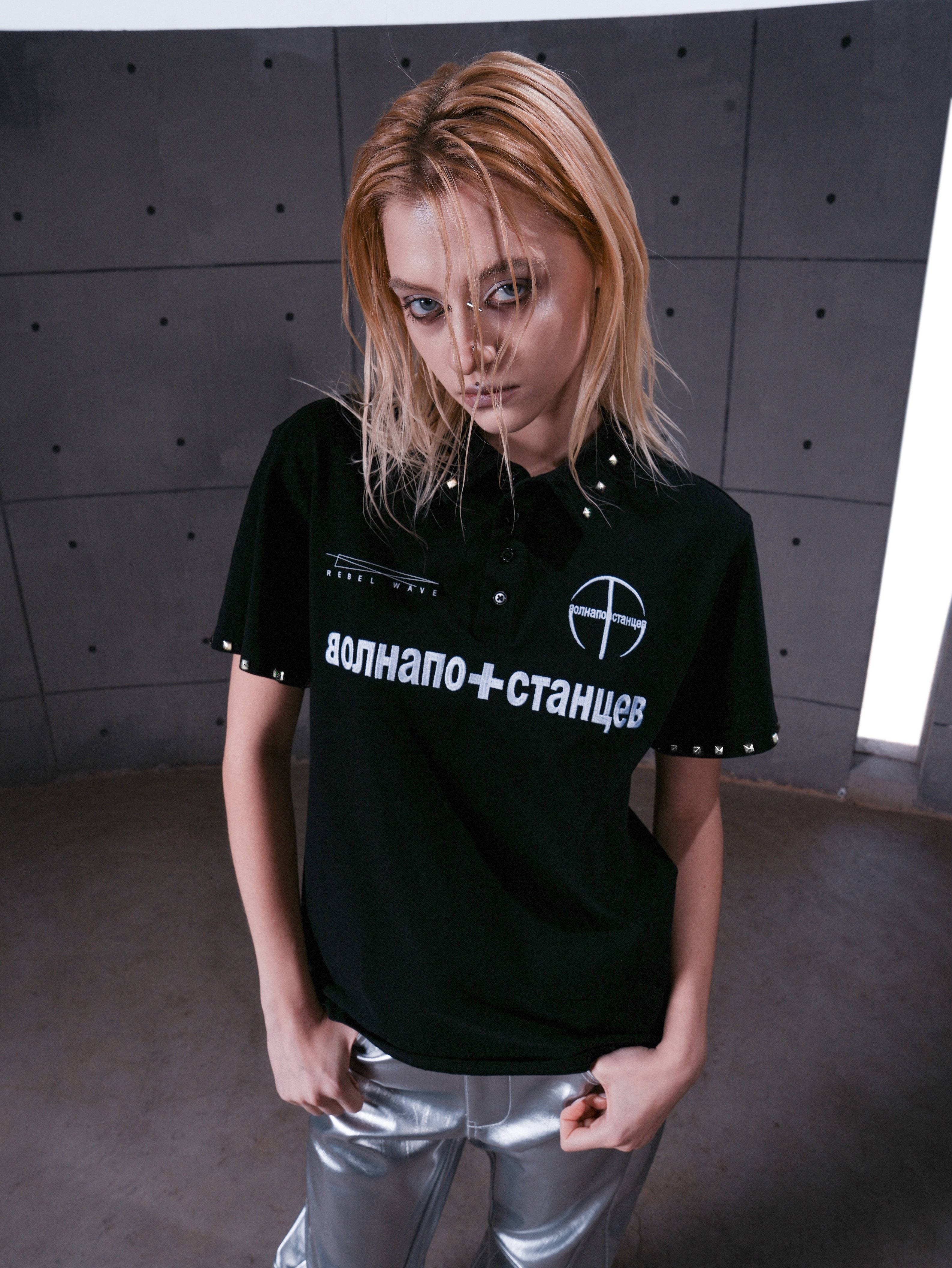 Russian Letter Rivet Print Polo Short Sleeve