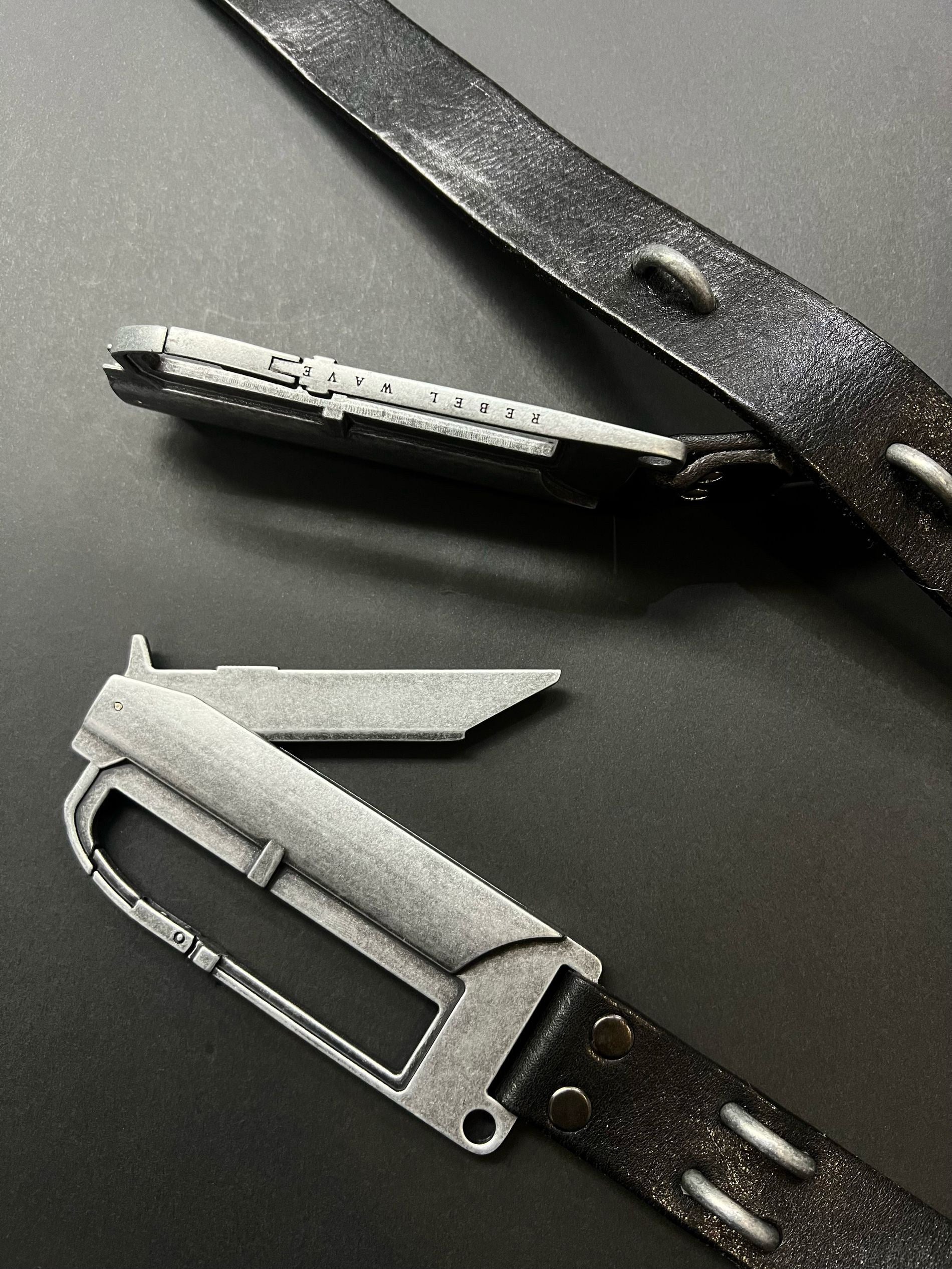 BΣLA Military Leather Belt - Steel Ring & Blade Buckle