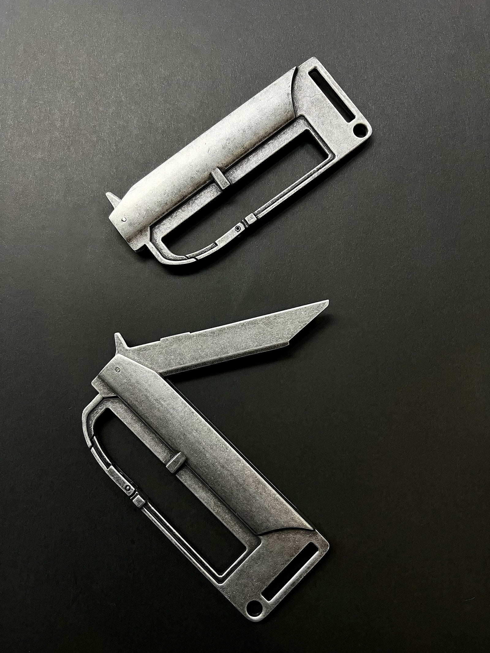 BΣLA Military Leather Belt - Steel Ring & Blade Buckle