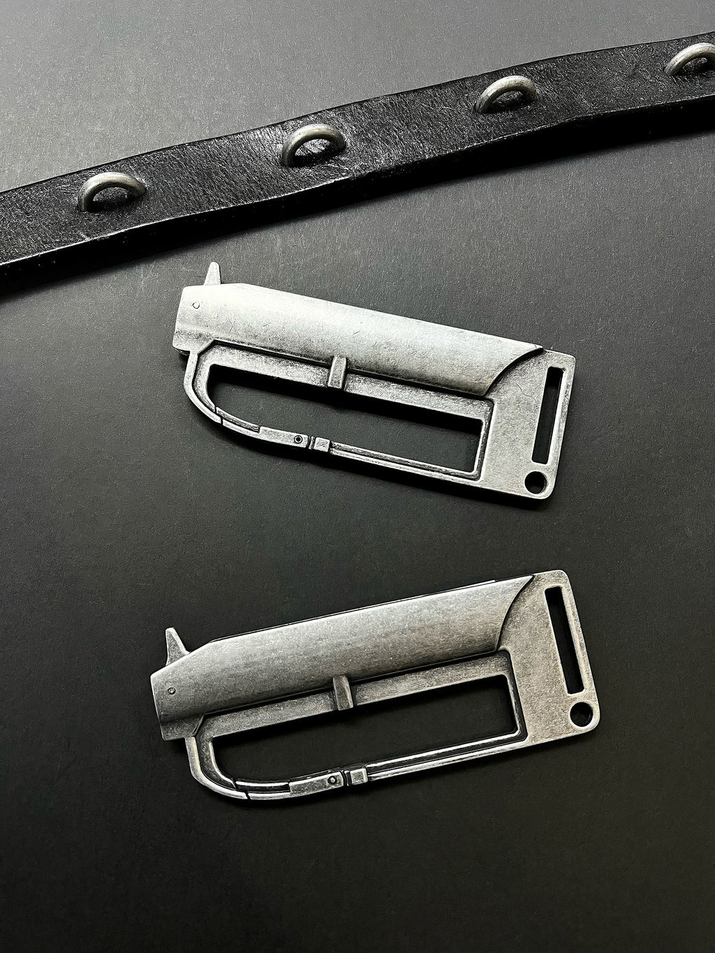 BΣLA Military Leather Belt - Steel Ring & Blade Buckle