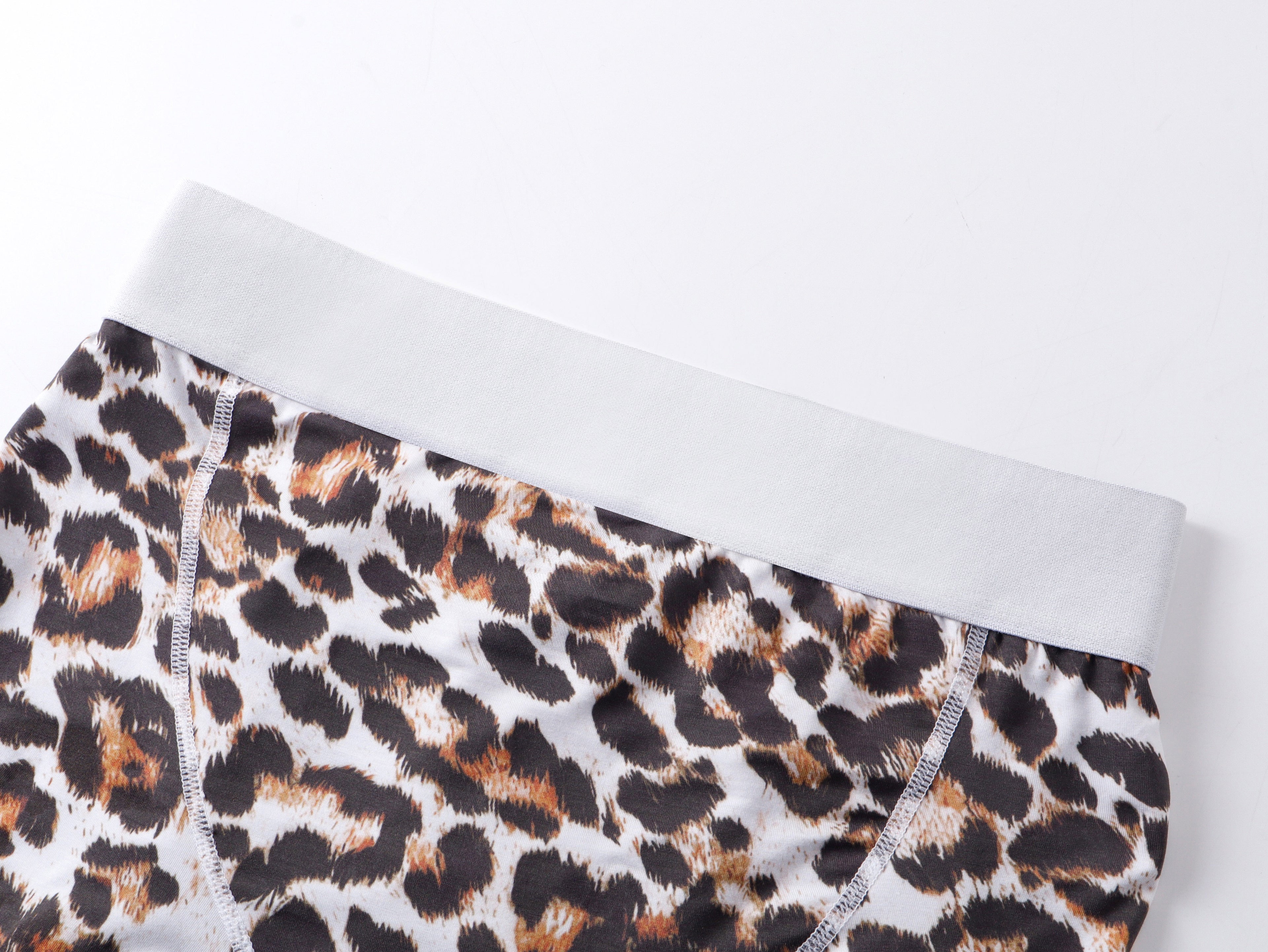 Leopard Print Breathable Antibacterial Boxer Briefs